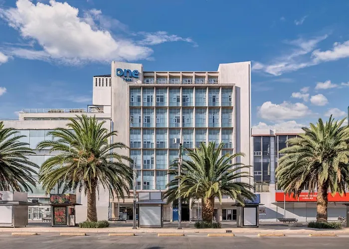 Hotel One Ciudad De Alameda