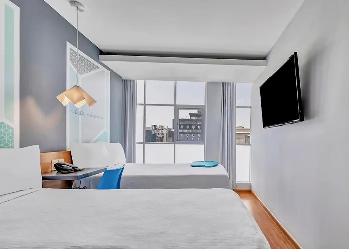 Hotel One Ciudad De Alameda